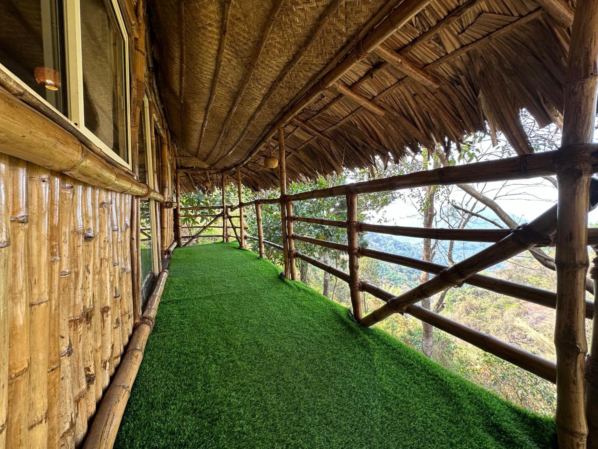 Sunset Valley Kerala Pool Resort - Serene Natural Forest Cottage Stay In Idukki With Sunrise & Sunset Panoramas, Natural Streams & Tranquil Summer Evenings Pīrmed Εξωτερικό φωτογραφία
