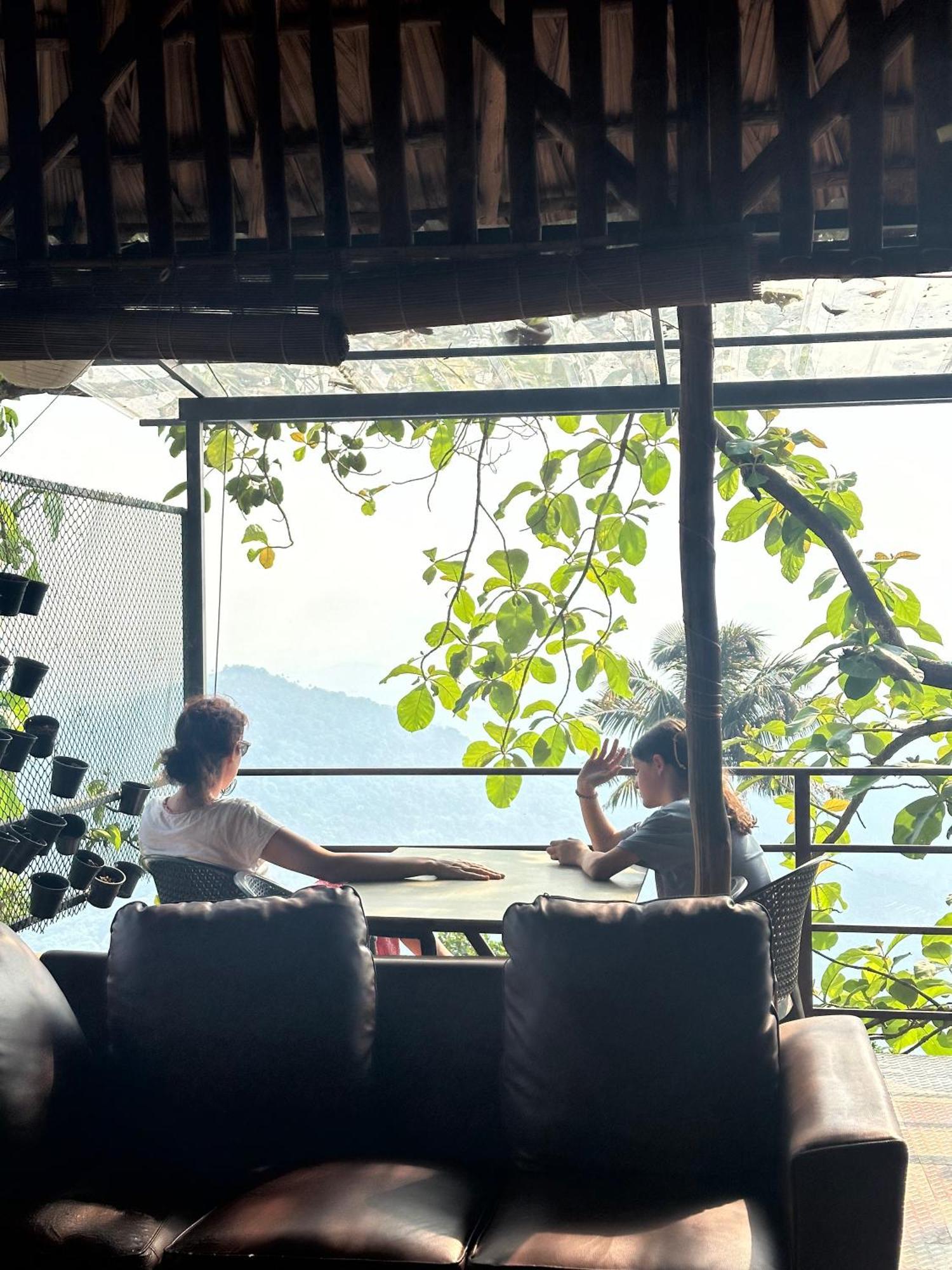 Sunset Valley Kerala Pool Resort - Serene Natural Forest Cottage Stay In Idukki With Sunrise & Sunset Panoramas, Natural Streams & Tranquil Summer Evenings Pīrmed Εξωτερικό φωτογραφία