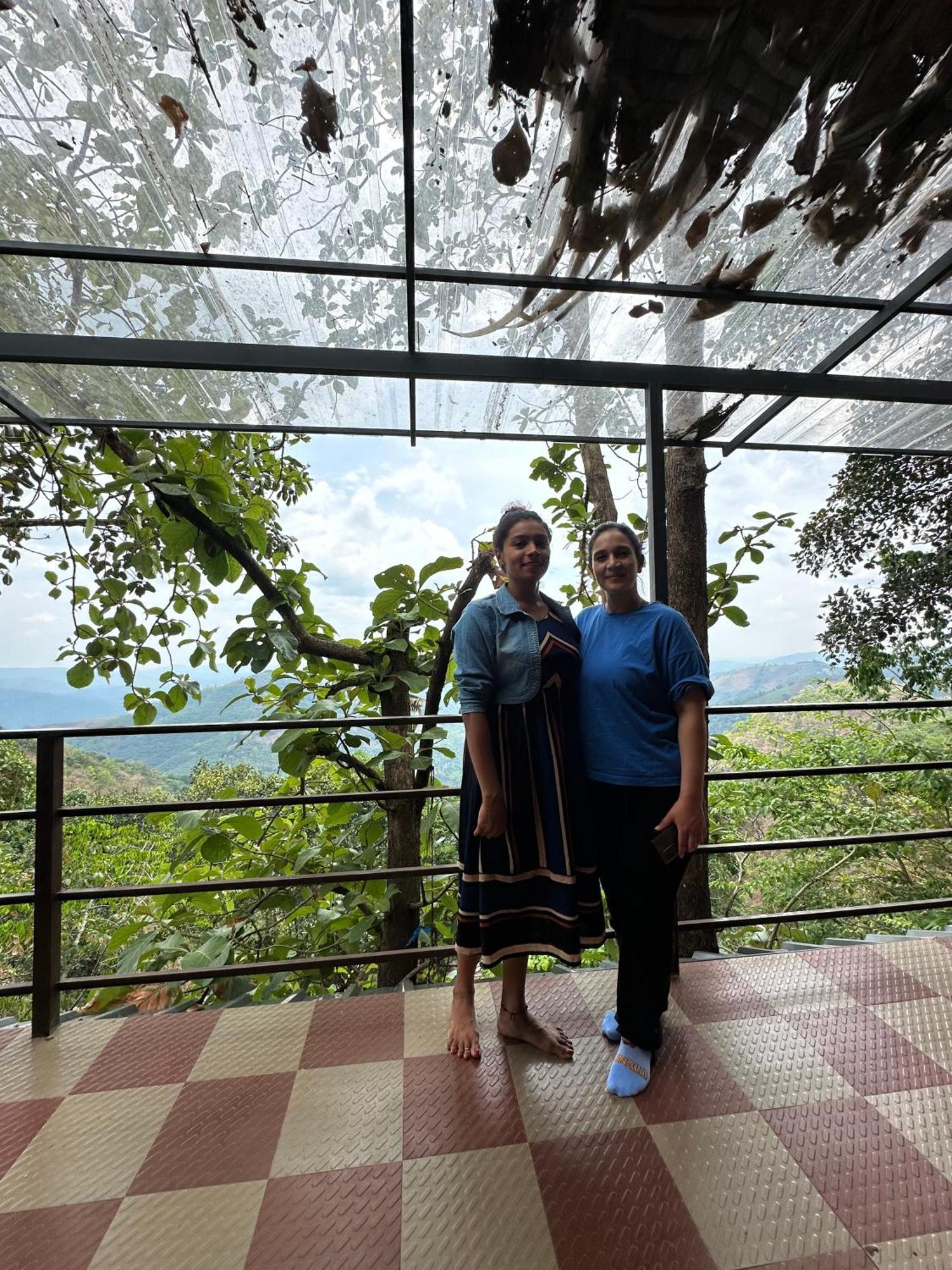 Sunset Valley Kerala Pool Resort - Serene Natural Forest Cottage Stay In Idukki With Sunrise & Sunset Panoramas, Natural Streams & Tranquil Summer Evenings Pīrmed Εξωτερικό φωτογραφία