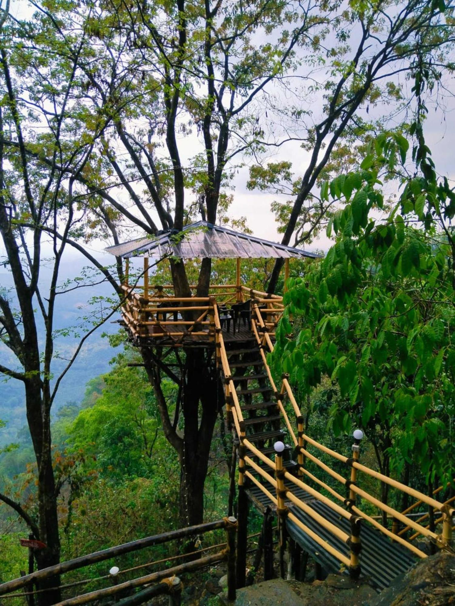 Sunset Valley Kerala Pool Resort - Serene Natural Forest Cottage Stay In Idukki With Sunrise & Sunset Panoramas, Natural Streams & Tranquil Summer Evenings Pīrmed Εξωτερικό φωτογραφία