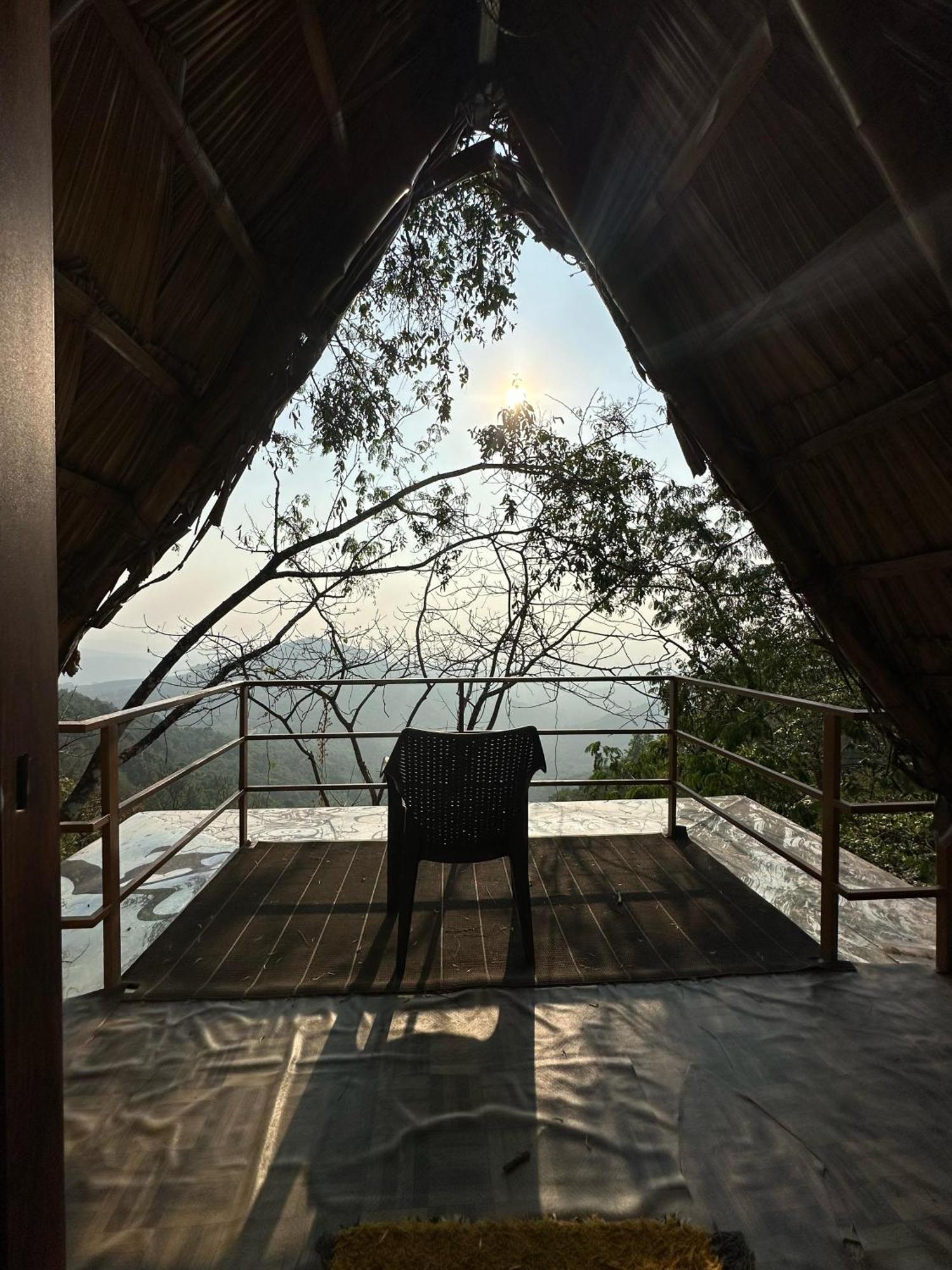 Sunset Valley Kerala Pool Resort - Monsoon Forest Cottage Stay In Idukki With Private Waterfalls, Natural Streams & Breathtaking Views Pīrmed Εξωτερικό φωτογραφία