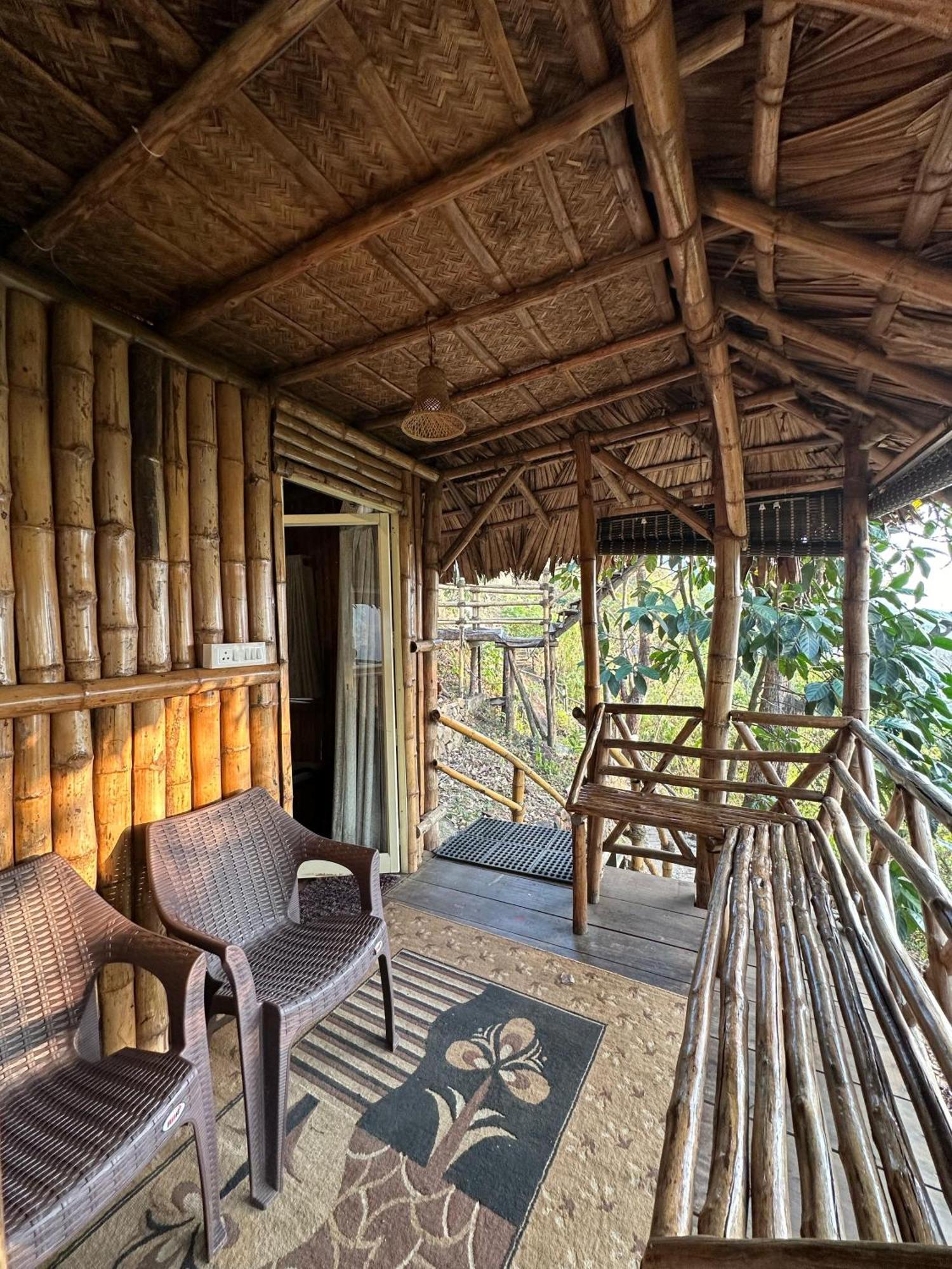 Sunset Valley Kerala Pool Resort - Monsoon Forest Cottage Stay In Idukki With Private Waterfalls, Natural Streams & Breathtaking Views Pīrmed Εξωτερικό φωτογραφία